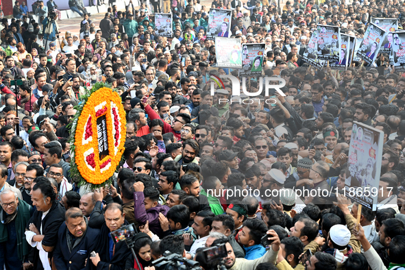 People Are Gathering To Pay Tribute To The Martyred Intellectuals At The Martyred Intellectuals Memorial At Mirpur In Dhaka, Bangladesh, On...