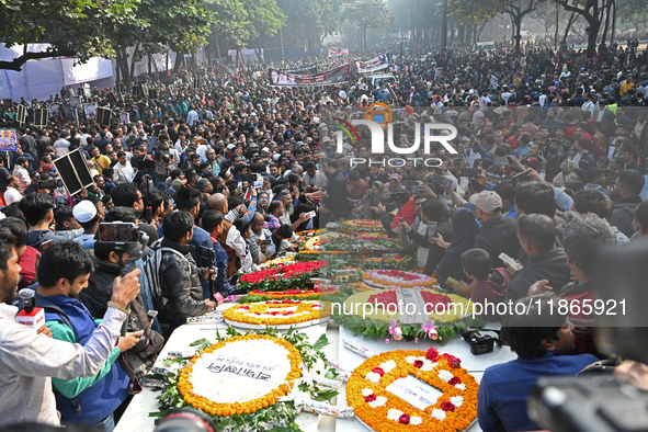 People Are Gathering To Pay Tribute To The Martyred Intellectuals At The Martyred Intellectuals Memorial At Mirpur In Dhaka, Bangladesh, On...