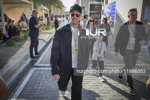 Jason Statham attends the Formula One in Abu Dhabi during the race day. F1 Etihad Airways Abu Dhabi Grand Prix at Yas Marina Circuit in Abu...