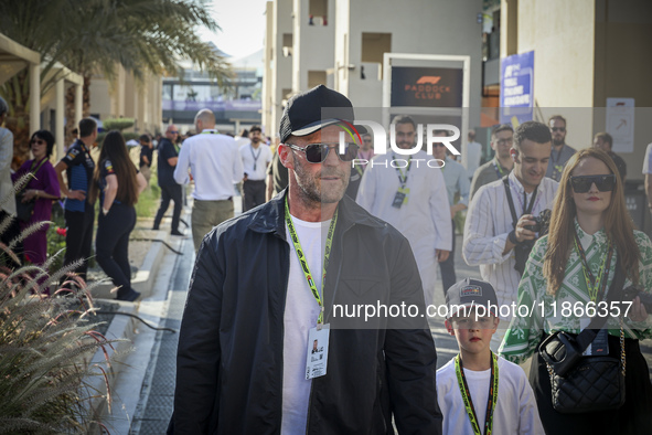 Jason Statham attends the Formula One in Abu Dhabi during the race day. F1 Etihad Airways Abu Dhabi Grand Prix at Yas Marina Circuit in Abu...