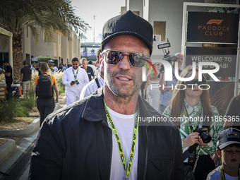 Jason Statham attends the Formula One in Abu Dhabi during the race day. F1 Etihad Airways Abu Dhabi Grand Prix at Yas Marina Circuit in Abu...