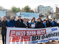 Chu Mi-ae, the head of the Democratic Party's Yoon Suk-yeol Rebellion Investigation Committee, along with about 20 lawmakers from the commit...