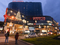 RZESZOW, POLAND - DECEMBER 16:
An evening view of Hotel Rzeszow and the Galeria Rzeszow shopping center, on December 16, 2024, in Rzeszow, S...