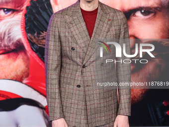 Ben Schwartz arrives at the Los Angeles Premiere Of Paramount Pictures' 'Sonic The Hedgehog 3' held at the TCL Chinese Theatre IMAX on Decem...