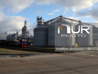 A locomotive is on the premises of a grain elevator in Chernihiv region, Ukraine, on December 18, 2024. NO USE RUSSIA. NO USE BELARUS. (