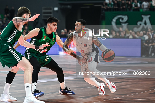 Markus Howard of Baskonia Vitoria-Gasteiz competes with Panagiotis Kalaitzakis of Panathinaikos AKTOR Athens during the Euroleague, Round 17...