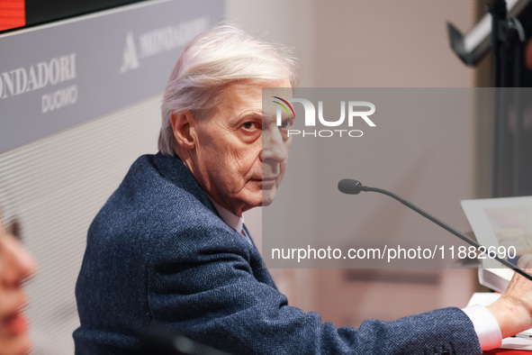 Vittorio Sgarbi presents the book ''Nativita. Madre e figlio nell'arte'' at Mondadori Duomo in Milan, Italy, on December 9, 2024. 