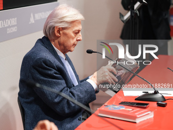 Vittorio Sgarbi presents the book ''Nativita. Madre e figlio nell'arte'' at Mondadori Duomo in Milan, Italy, on December 9, 2024. (