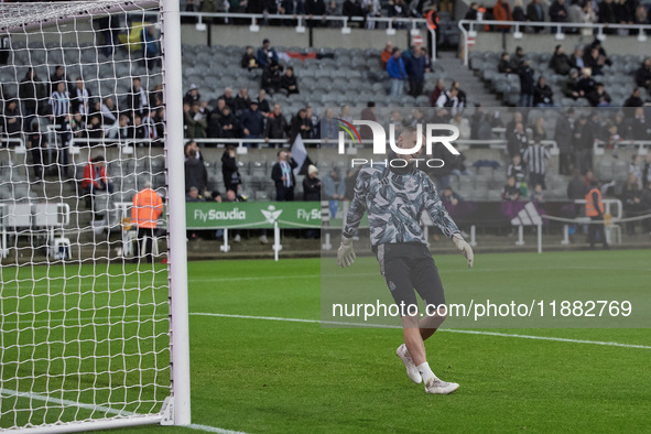 Odisseas Vlachodimos of Newcastle United warms up during the Carabao Cup Quarter Final match between Newcastle United and Brentford at St. J...