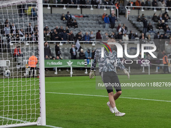 Odisseas Vlachodimos of Newcastle United warms up during the Carabao Cup Quarter Final match between Newcastle United and Brentford at St. J...