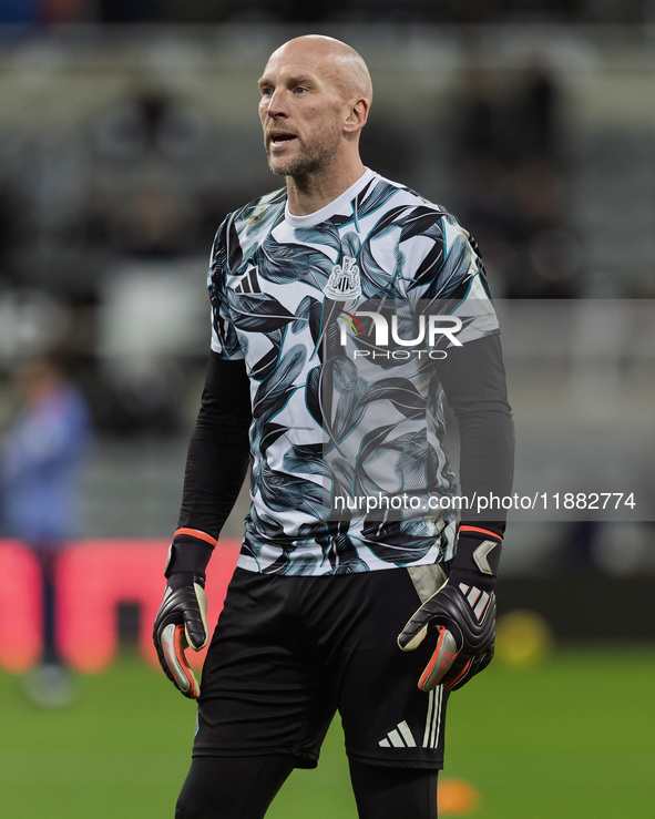 John Ruddy of Newcastle United warms up during the Carabao Cup Quarter Final match between Newcastle United and Brentford at St. James's Par...