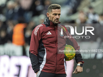 Newcastle United's assistant manager Jason Tindall is present during the Carabao Cup Quarter Final match between Newcastle United and Brentf...