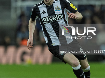 Anthony Gordon of Newcastle United plays during the Carabao Cup Quarter Final match between Newcastle United and Brentford at St. James's Pa...