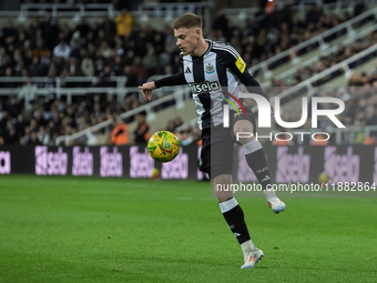 Harvey Barnes of Newcastle United plays during the Carabao Cup Quarter Final match between Newcastle United and Brentford at St. James's Par...