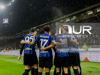 Alessandro Bastoni, Tajon Buchanan, Davide Frattesi, Carlos Augusto, and Marko Arnautovic celebrate the goal during the Coppa Italia match b...