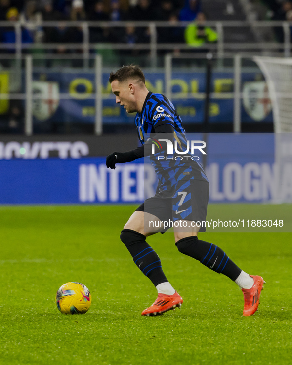 Piotr Zielinski plays during the Coppa Italia match between FC Internazionale and Udinese Calcio at Giuseppe Meazza Stadium in Milano, Italy...