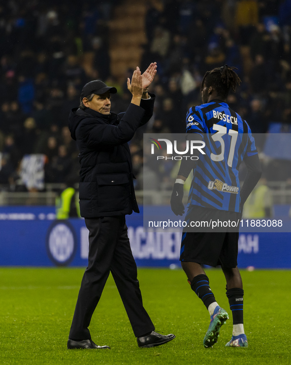 Simone Inzaghi celebrates the victory during the Coppa Italia match between FC Internazionale and Udinese Calcio at Giuseppe Meazza Stadium...