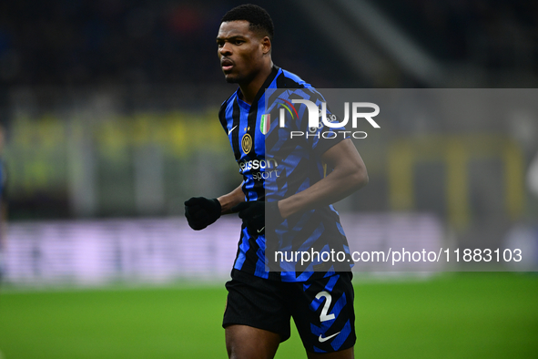 Denzel Dumfries of Inter Milan looks on during the Coppa Italia Frecciarossa match between Inter Milan and Udinese Calcio at Giuseppe Meazza...