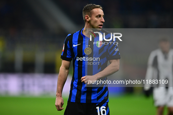 Davide Frattesi of Inter Milan looks on during the Coppa Italia Frecciarossa match between Inter Milan and Udinese Calcio at Giuseppe Meazza...