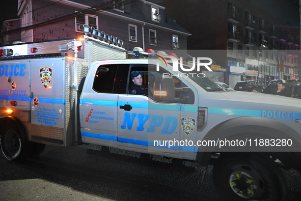 A 37-year-old man is in critical condition after suffering a gunshot wound to the head in the Flushing section of Queens, New York, United S...