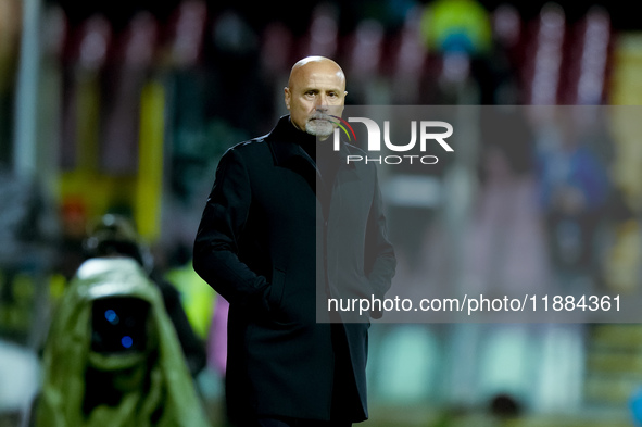 Stefano Colantuono head coach of US Salernitana looks on during the Serie BKT match between US Salernitana and Brescia Calcio at Stadio Arec...