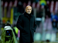 Stefano Colantuono head coach of US Salernitana looks on during the Serie BKT match between US Salernitana and Brescia Calcio at Stadio Arec...