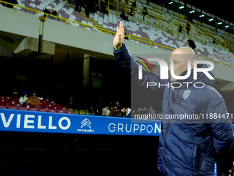 Pierpaolo Bisoli head coach of Brescia Calcio looks on during the Serie BKT match between US Salernitana and Brescia Calcio at Stadio Arechi...