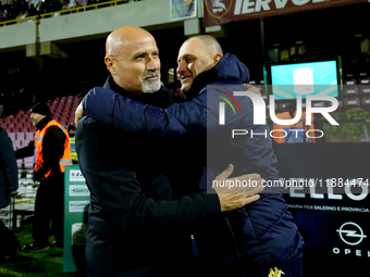 Pierpaolo Bisoli head coach of Brescia Calcio and Stefano Colantuono head coach of US Salernitana during the Serie BKT match between US Sale...