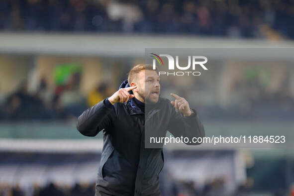 Hellas Verona's head coach Paolo Zanetti is present during the Italian Serie A Enilive soccer championship football match between Hellas Ver...