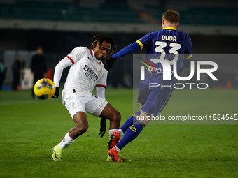 AC Milan's Samuel Chukwueze plays against Hellas Verona's Ondrej Duda during the Italian Serie A Enilive soccer championship football match...