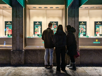 People on the street for window shopping and buying presents in Munich, Bavaria, Germany, on December 20, 2024 (