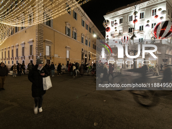 The last days of Christmas shopping occur in the streets of the historic center in Rome, Italy, on December 20, 2024. (