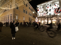 The last days of Christmas shopping occur in the streets of the historic center in Rome, Italy, on December 20, 2024. (