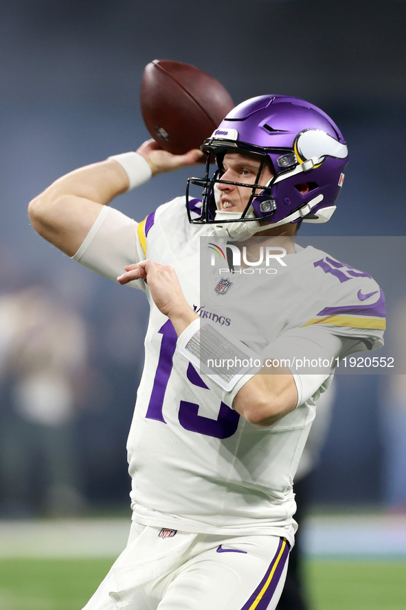 DETROIT,MICHIGAN-JANUARY 5:  Quarterback Brett Rypien (19) of the Minnesota Vikings throws the ball ahead of a game between the Detroit Lion...