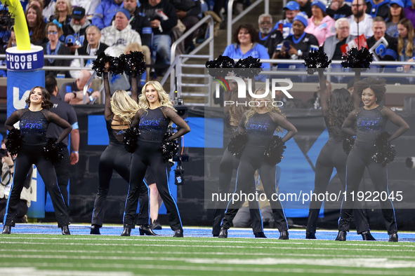 DETROIT,MICHIGAN-JANUARY 5:  Detroit Lions cheer team performs during a game between the Detroit Lions and the Minnesota Vikings in Detroit,...