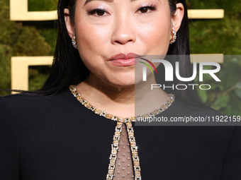 Awkwafina wearing Jenny Packham arrives at the 82nd Annual Golden Globe Awards held at The Beverly Hilton Hotel on January 5, 2025 in Beverl...