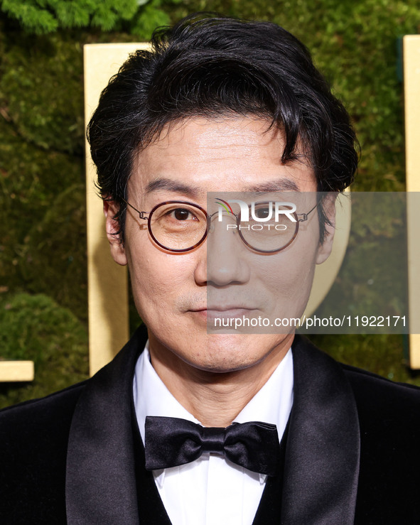 Hwang Dong-hyuk arrives at the 82nd Annual Golden Globe Awards held at The Beverly Hilton Hotel on January 5, 2025 in Beverly Hills, Los Ang...