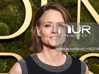 Jodie Foster arrives at the 82nd Annual Golden Globe Awards held at The Beverly Hilton Hotel on January 5, 2025 in Beverly Hills, Los Angele...