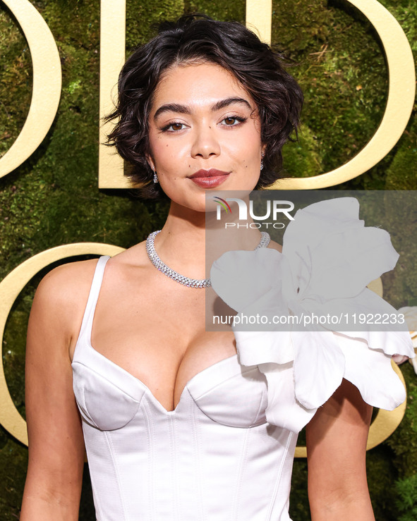 Auli'i Cravalho wearing House of Gilles arrives at the 82nd Annual Golden Globe Awards held at The Beverly Hilton Hotel on January 5, 2025 i...