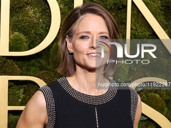 Jodie Foster arrives at the 82nd Annual Golden Globe Awards held at The Beverly Hilton Hotel on January 5, 2025 in Beverly Hills, Los Angele...