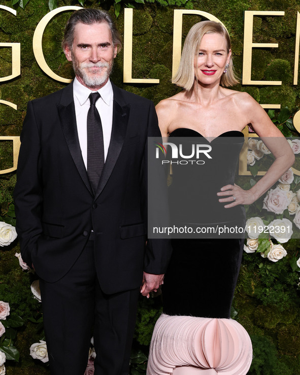 Billy Crudup and Naomi Watts arrive at the 82nd Annual Golden Globe Awards held at The Beverly Hilton Hotel on January 5, 2025 in Beverly Hi...