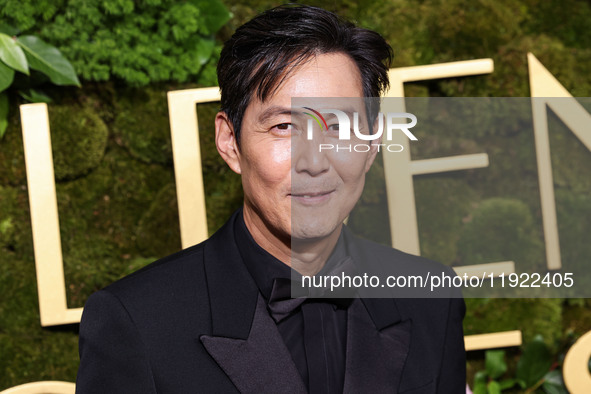 Lee Jung-jae wearing Gucci arrives at the 82nd Annual Golden Globe Awards held at The Beverly Hilton Hotel on January 5, 2025 in Beverly Hil...