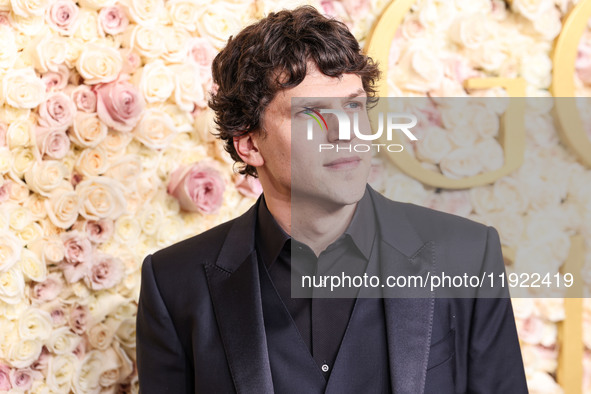 Jesse Eisenberg arrives at the 82nd Annual Golden Globe Awards held at The Beverly Hilton Hotel on January 5, 2025 in Beverly Hills, Los Ang...