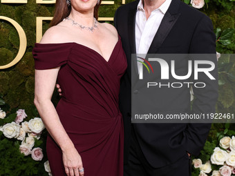 Amy Adams and husband Darren Le Gallo arrive at the 82nd Annual Golden Globe Awards held at The Beverly Hilton Hotel on January 5, 2025 in B...