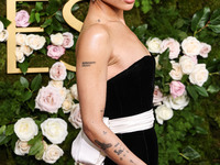 Zoe Kravitz wearing Saint Laurent arrives at the 82nd Annual Golden Globe Awards held at The Beverly Hilton Hotel on January 5, 2025 in Beve...