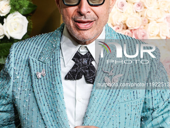 Jeff Goldblum arrives at the 82nd Annual Golden Globe Awards held at The Beverly Hilton Hotel on January 5, 2025 in Beverly Hills, Los Angel...