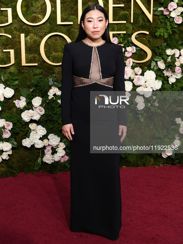 Awkwafina wearing Jenny Packham arrives at the 82nd Annual Golden Globe Awards held at The Beverly Hilton Hotel on January 5, 2025 in Beverl...