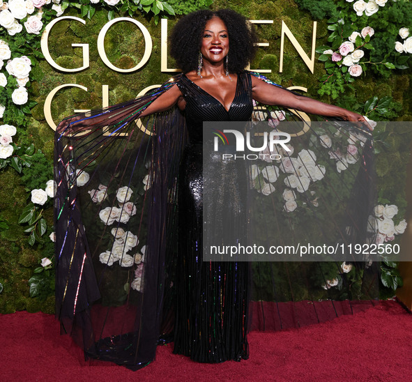 Viola Davis wearing Gucci arrives at the 82nd Annual Golden Globe Awards held at The Beverly Hilton Hotel on January 5, 2025 in Beverly Hill...