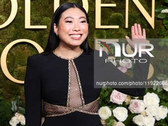 Awkwafina wearing Jenny Packham arrives at the 82nd Annual Golden Globe Awards held at The Beverly Hilton Hotel on January 5, 2025 in Beverl...