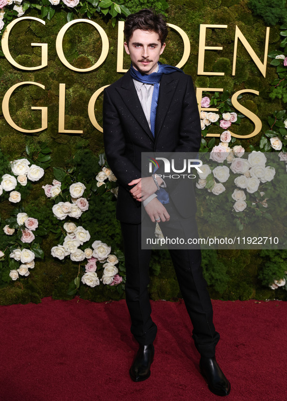 Timothee Chalamet wearing Tom Ford arrives at the 82nd Annual Golden Globe Awards held at The Beverly Hilton Hotel on January 5, 2025 in Bev...